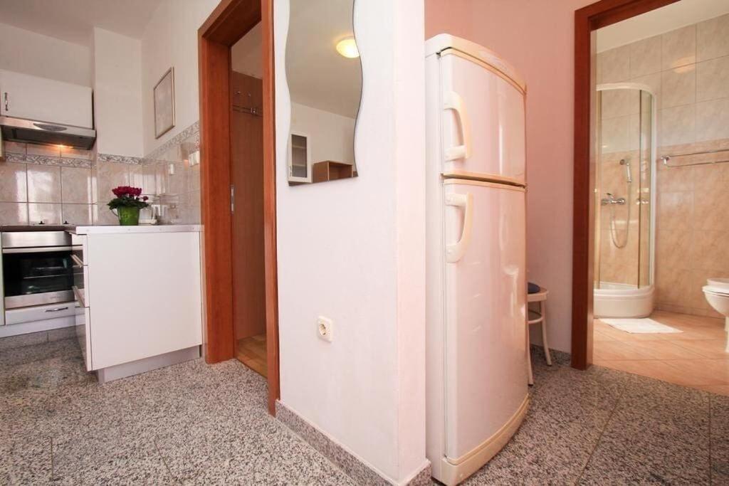 Apartments Ana Sukošan Eksteriør billede